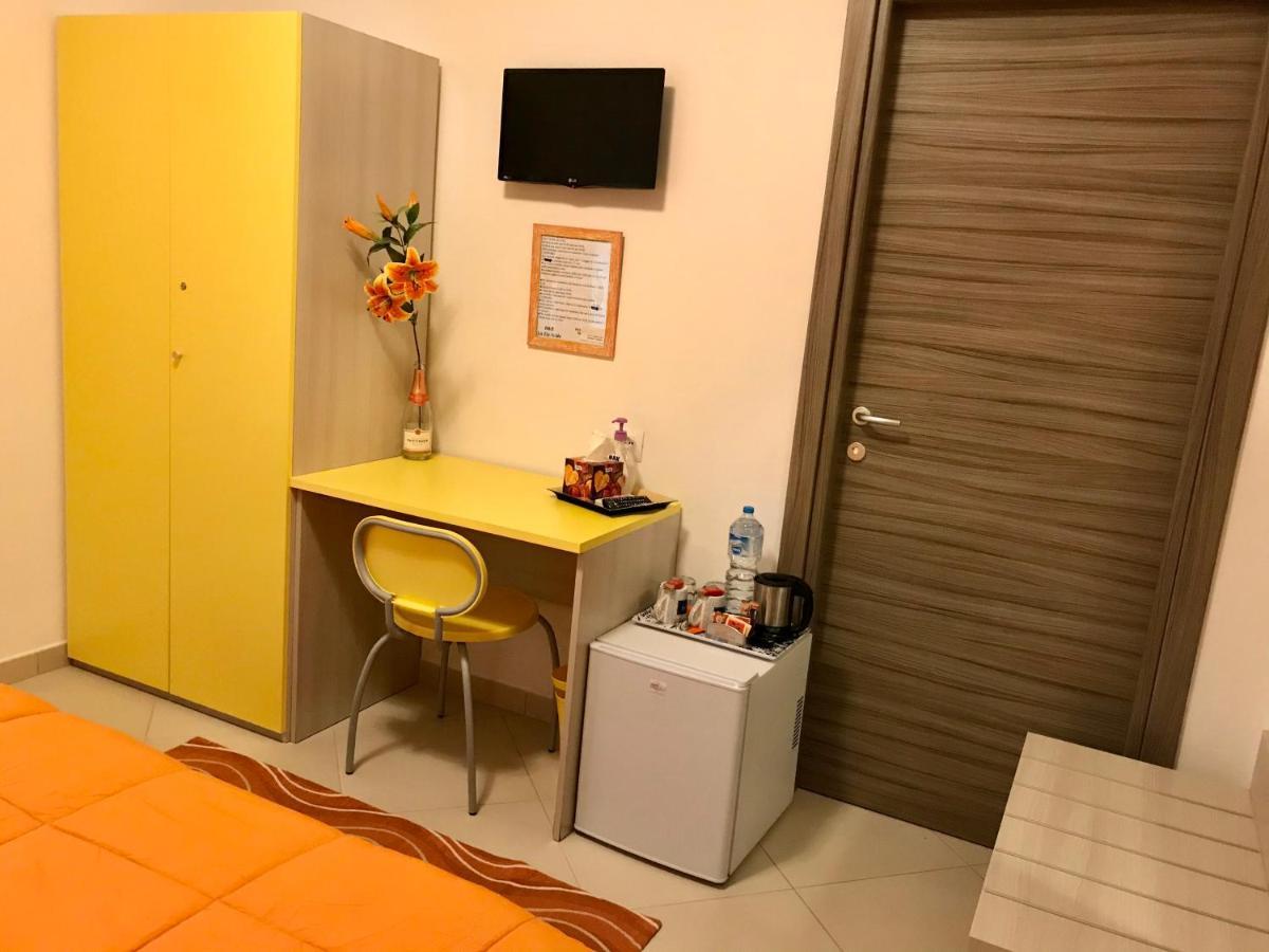 La Zia Acida Bed & Breakfast Ca Tiepolo ภายนอก รูปภาพ