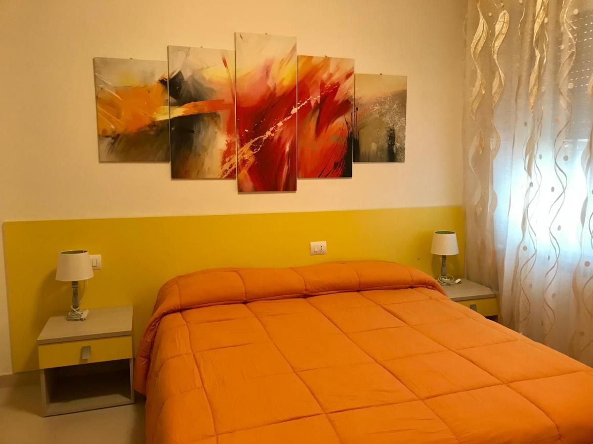 La Zia Acida Bed & Breakfast Ca Tiepolo ภายนอก รูปภาพ