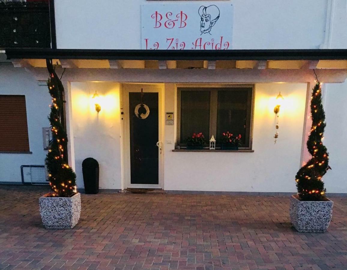 La Zia Acida Bed & Breakfast Ca Tiepolo ภายนอก รูปภาพ